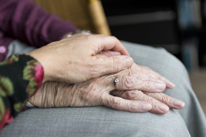 Alzheimer Tipi Demansta Farmakolojik Olmayan Yaklaşımlar